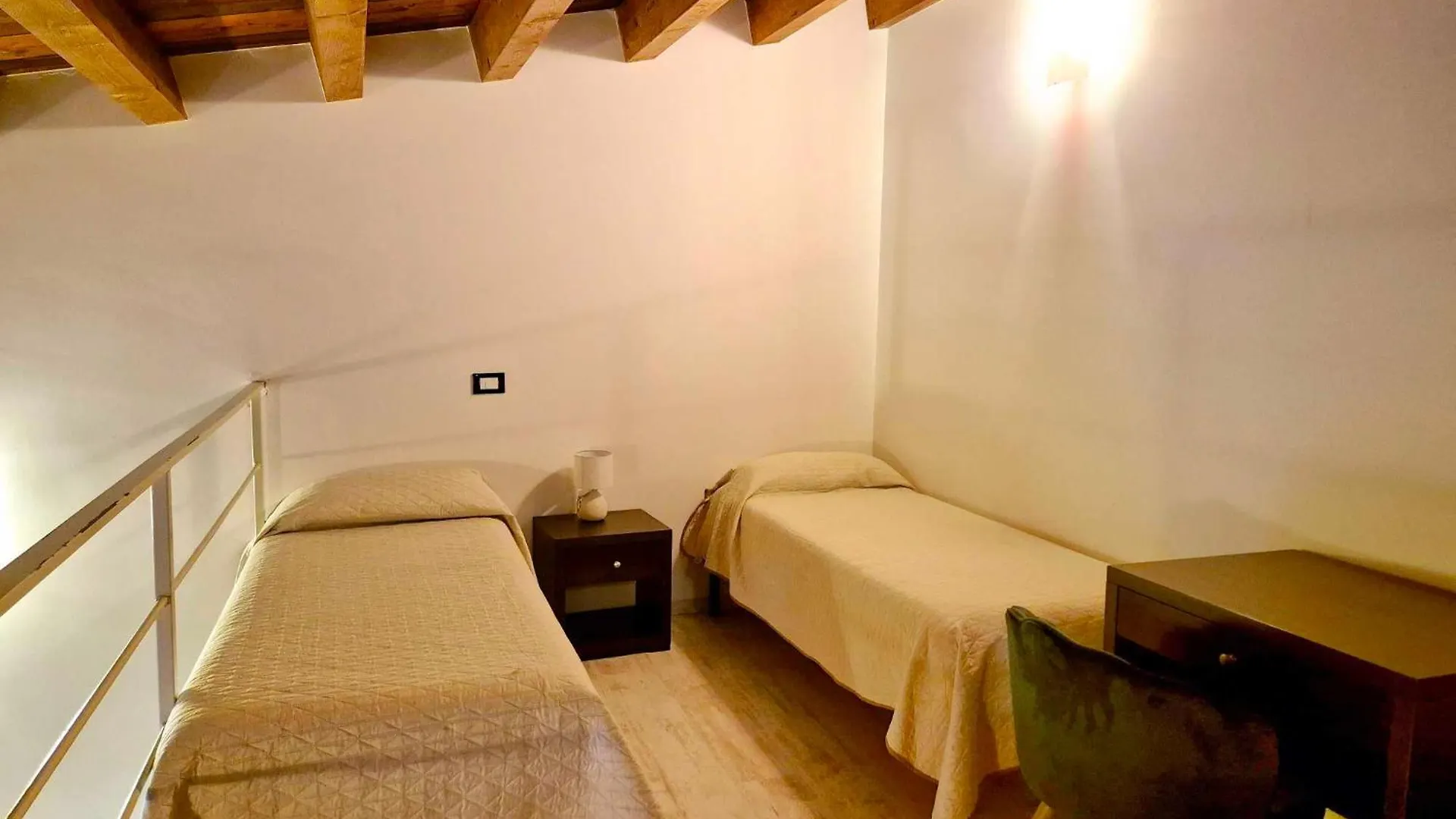 Patania Royal Apartment Palermo 0*,  Italia
